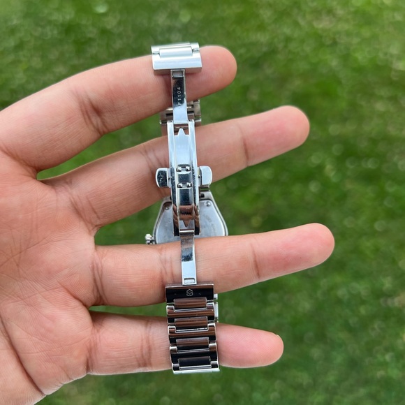 Victorinox Victoria Silver Tone Black Date Dial Women's Swiss Made Watch - Picture 10 of 14